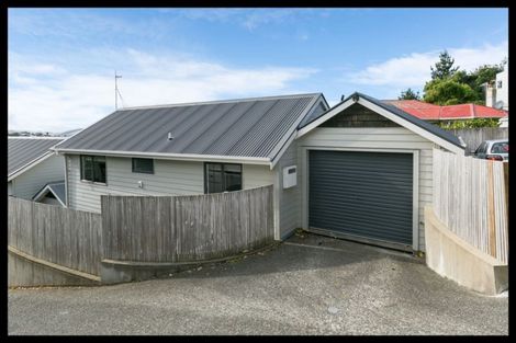 Photo of property in 2/25 Hollies Crescent, Johnsonville, Wellington, 6037