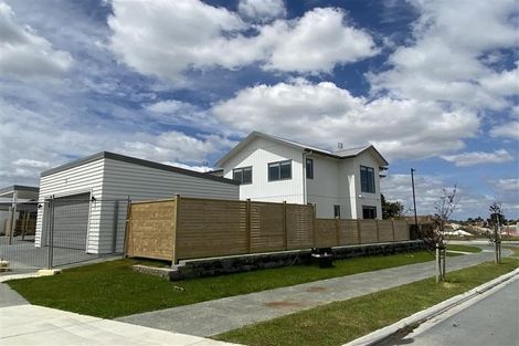 Photo of property in 94 Te Napi Drive, Takanini, 2112