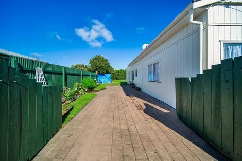 Photo of property in 5 Meredith Street, Patea, 4520
