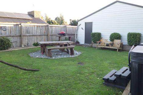 Photo of property in 90 Rakaia Terrace, Rakaia, 7710