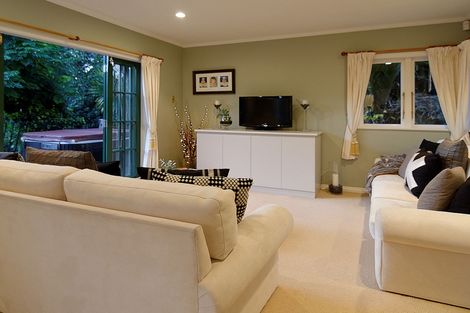 Photo of property in 753 West Coast Road, Oratia, Auckland, 0604