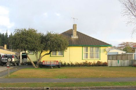 Photo of property in 40 Slim Street, Bader, Hamilton, 3206