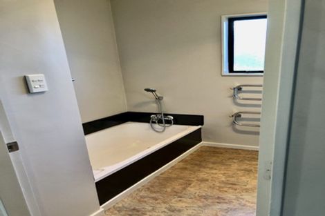 Photo of property in 15 Fenchurch Grove, Stokes Valley, Lower Hutt, 5019