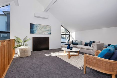 Photo of property in 347b Oceanbeach Road, Mount Maunganui, 3116