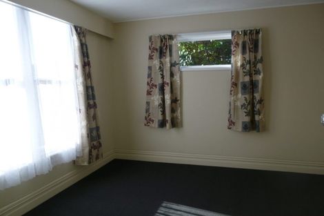 Photo of property in 28 Shakespeare Road, Waltham, Christchurch, 8023