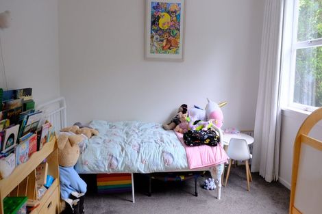 Photo of property in 119 Mount Pleasant Road, Mount Pleasant, Christchurch, 8081