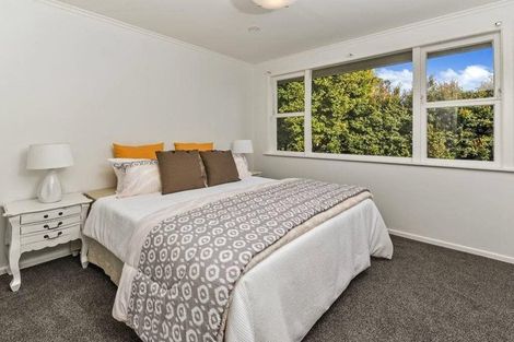 Photo of property in 2/14 Selwyn Crescent, Forrest Hill, Auckland, 0620
