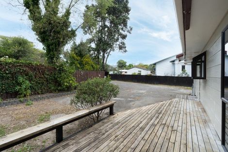 Photo of property in 52b Seddon Street, Waikanae, 5036