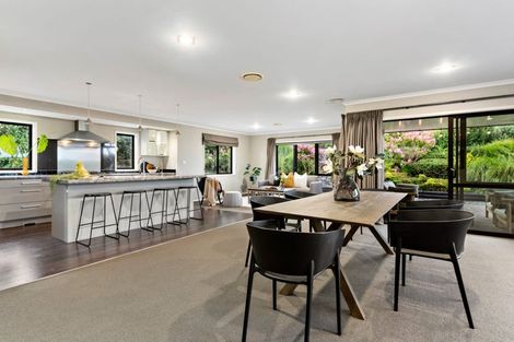 Photo of property in 3 Gavinike Place, Waimauku, 0812