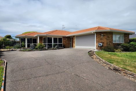 Photo of property in 37 Lotus Avenue, Mount Maunganui, 3116