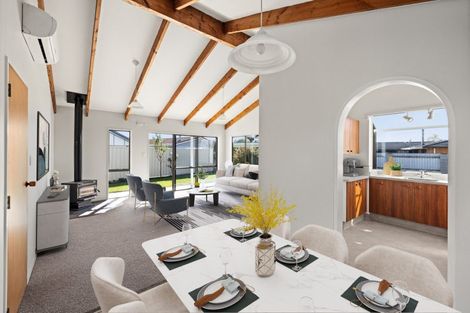 Photo of property in 8b Tukes Place, Greenmeadows, Napier, 4112