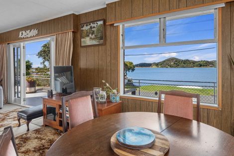 Photo of property in 4 Papaka Road, Ngunguru, Whangarei, 0173