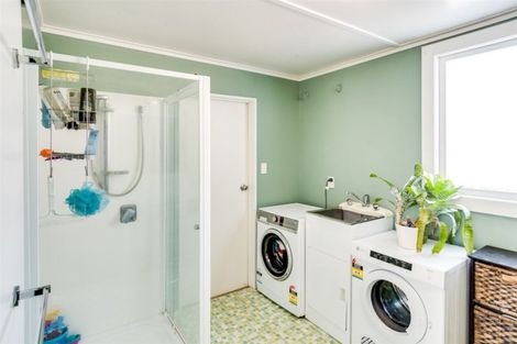 Photo of property in 17 Chambers Street, Te Awa, Napier, 4110