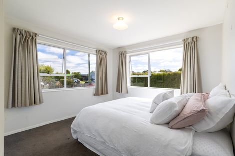 Photo of property in 476 Mairehau Road, Parklands, Christchurch, 8083