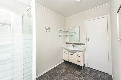 Photo of property in 62 Parkes Avenue, Saint Johns Hill, Whanganui, 4501