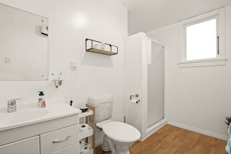 Photo of property in 52 Argyle Street, Mornington, Dunedin, 9011