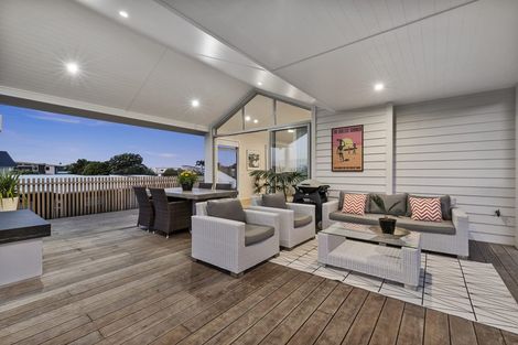 Photo of property in 279 Mangatawhiri Road, Omaha, Warkworth, 0986