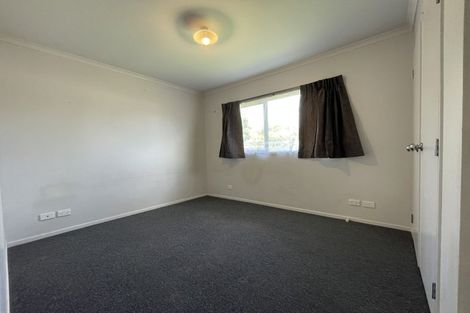 Photo of property in 10 Hinau Street, New Lynn, Auckland, 0600