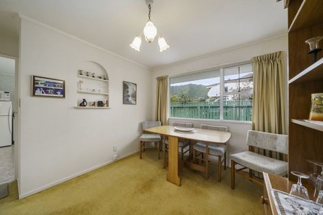 Photo of property in 28a Belvedere Avenue, Waikanae, 5036