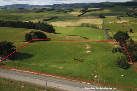 Photo of property in 381 Old Port Road, Warepa, Balclutha, 9273