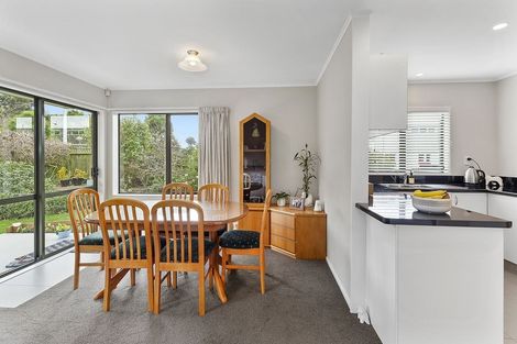 Photo of property in 6 Gee Street, Tawa, Wellington, 5028