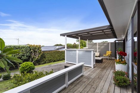 Photo of property in 2/9 Lancaster Road, Beach Haven, Auckland, 0626