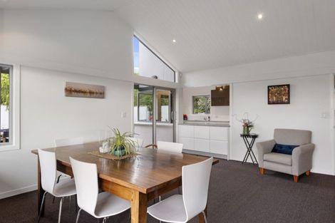 Photo of property in 7 Chaston Close, Westmorland, Christchurch, 8025