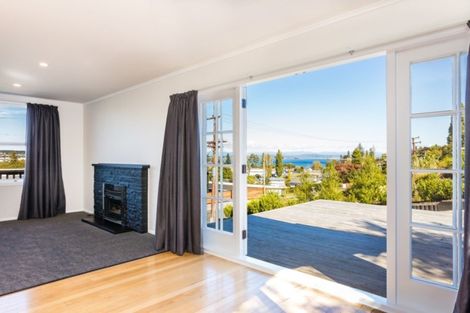 Photo of property in 1 Noble Street, Waiuku, 2123