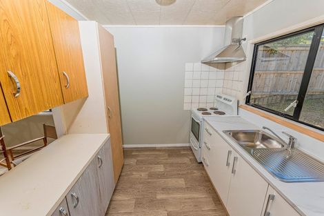 Photo of property in 6 Holmes Drive South, West Harbour, Auckland, 0618