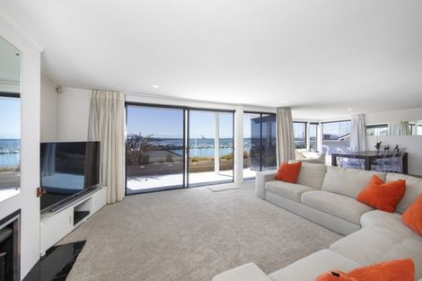 Photo of property in 21 London Street, Hampden, 9410