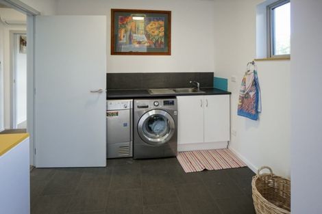 Photo of property in 272 Letts Gully Road, Letts Gully, Alexandra, 9393