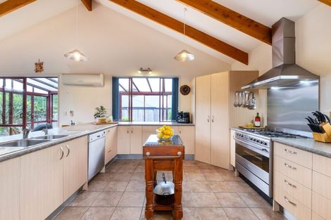 Photo of property in 20 Glentui Place, Waikawa, Picton, 7220