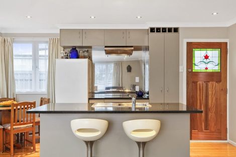 Photo of property in 44 Strid Road, Te Atatu South, Auckland, 0610