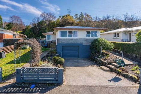 Photo of property in 23 Stephen Street, Halfway Bush, Dunedin, 9010