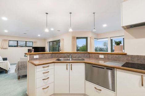 Photo of property in 55 Basley Road, Owhata, Rotorua, 3010