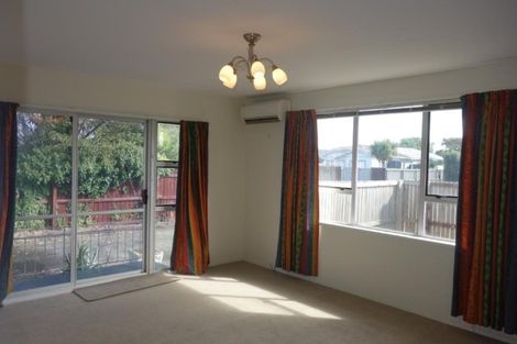 Photo of property in 1/155 Bowhill Road, New Brighton, Christchurch, 8083