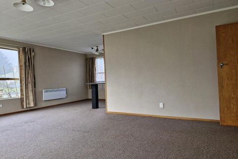 Photo of property in 21 Hill Road, Lumsden, 9730