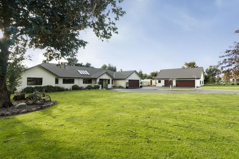 Photo of property in 45 Dobsons Lane, Kelvin Grove, Palmerston North, 4470