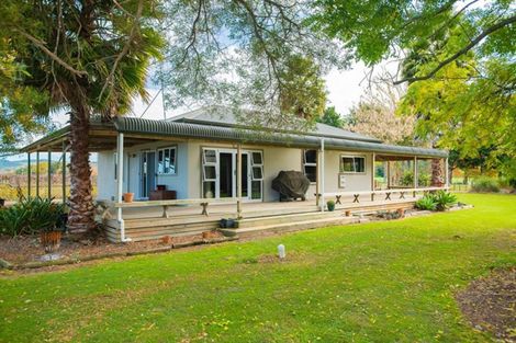 Photo of property in 144 Ngakoroa Road, Ormond, Gisborne, 4071