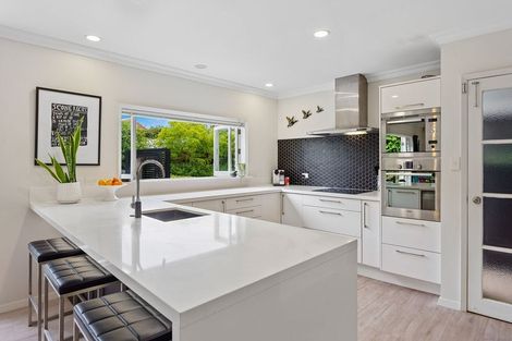 Photo of property in 7 Ngarara Road, Waikanae, 5036