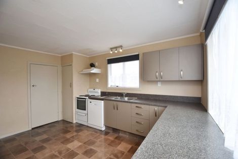 Photo of property in 10 Robert Street, Otatara, Invercargill, 9879