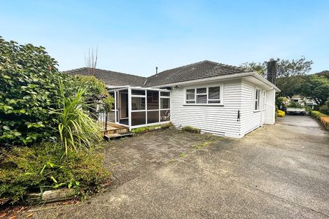 Photo of property in 44 Westminster Road, Wainuiomata, Lower Hutt, 5014