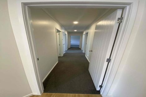 Photo of property in 3a Ascot Avenue, Henderson, Auckland, 0610