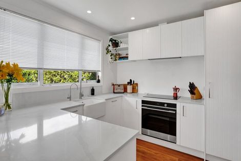 Photo of property in 1163 Devon Road, Bell Block, New Plymouth, 4373