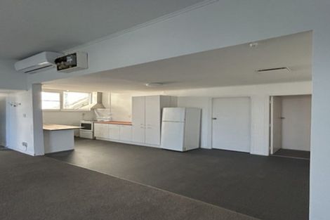 Photo of property in 70 Fairlie Terrace, Kelburn, Wellington, 6021