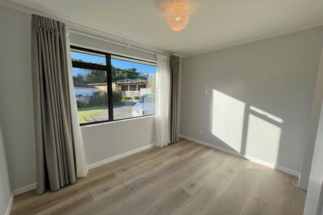 Photo of property in 12a Pekanga Road, Normandale, Lower Hutt, 5010