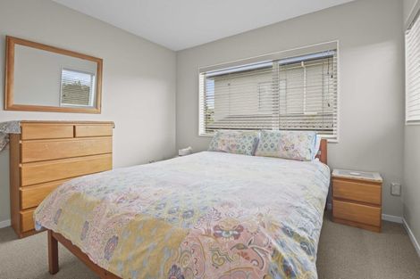 Photo of property in 114 Fairview Avenue, Fairview Heights, Auckland, 0632