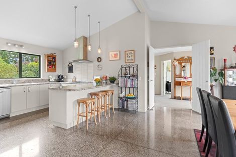 Photo of property in 1321 Mangorei Road, Mangorei, New Plymouth, 4371