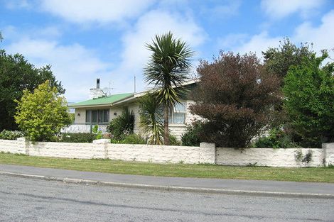 Photo of property in 19 Bracebridge Street, Kaiapoi, 7630