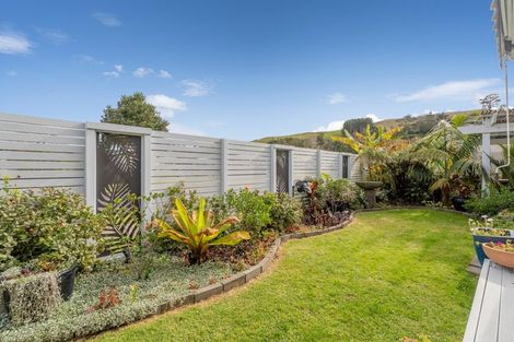 Photo of property in 325 Cook Drive, Whitianga, 3510
